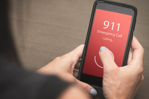 Photo of iPhone 911 screen